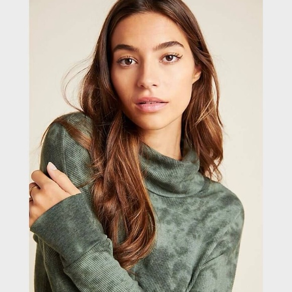 Michael Stars Mary Tie-Dyed Cowl-Neck Shirttail Tunic - Picture 3 of 11